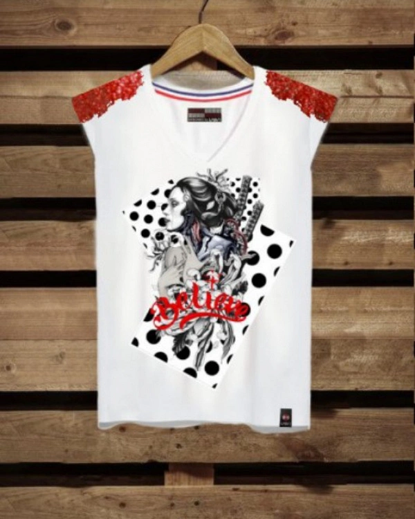 CAMISETA DE MUJER BELIEVE