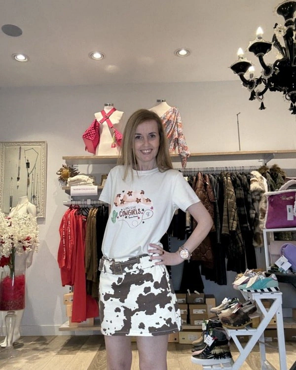 CAMISETA HAT