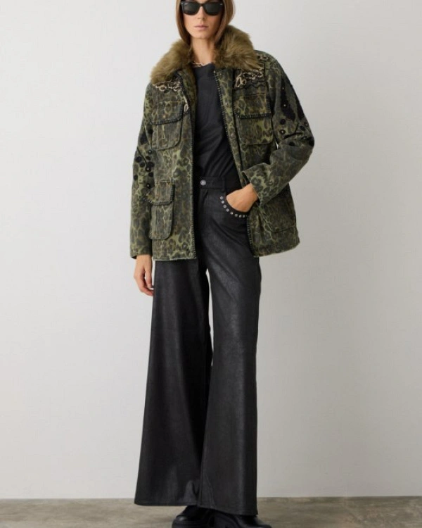 CHAQUETA BORDADA
