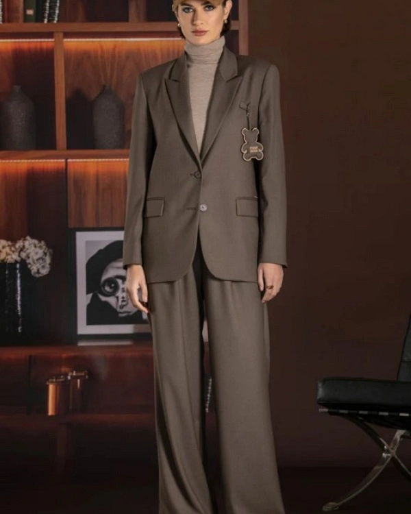 PANTALON ANCHO CON GOMA EN CINTURA Y AJUSTABLE EN CINTURA