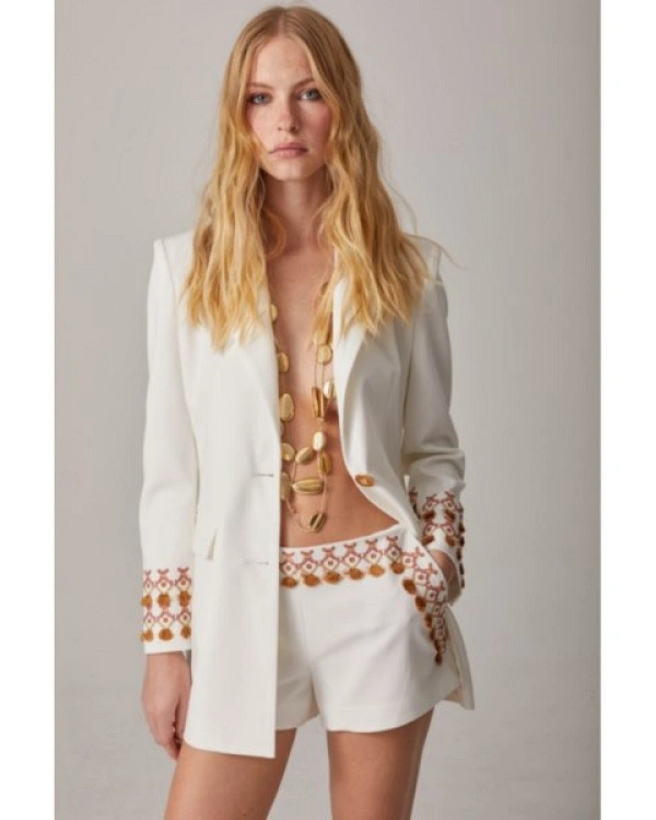 SHORT BLANCO PUNTO DE CRUZ