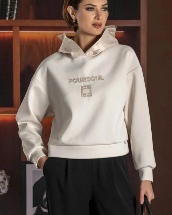 SUDADERA CON CAPUCHA