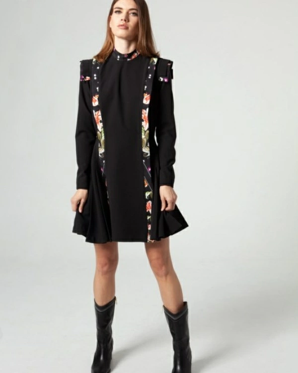 VESTIDO TABLAS ESPALDA FRUNCE